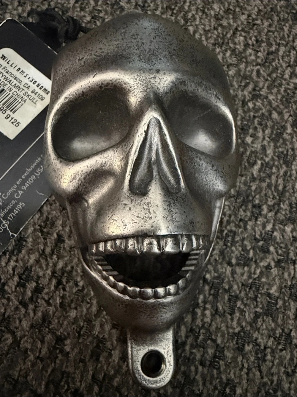 Williams and Sonoma Skull Bottle Opener - Silver Metal new with screws
